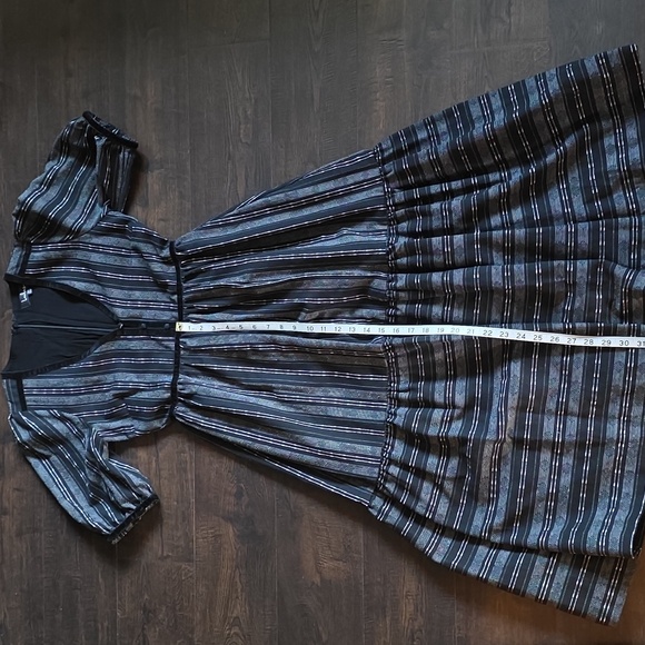 Lulu's Black Striped V-Neck Midi Dress - Picture 7 of 8